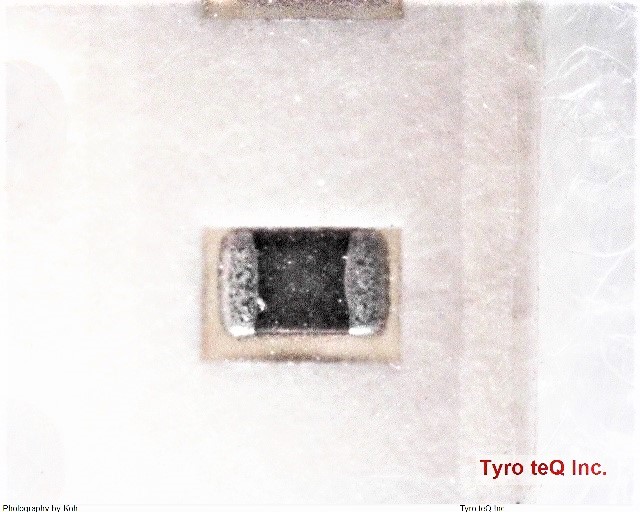 GRM219F11H104ZA01D