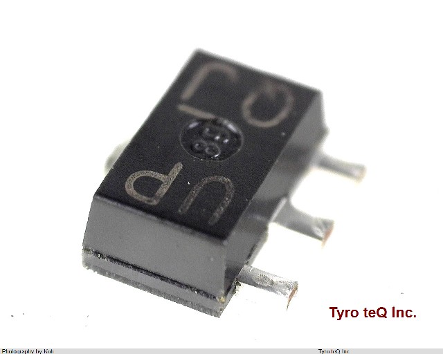 2SC5824T100Q