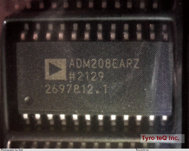 ADM208EARZ