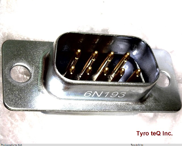 DE-9P-T-NR