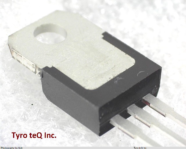 BTA16-600CWRG