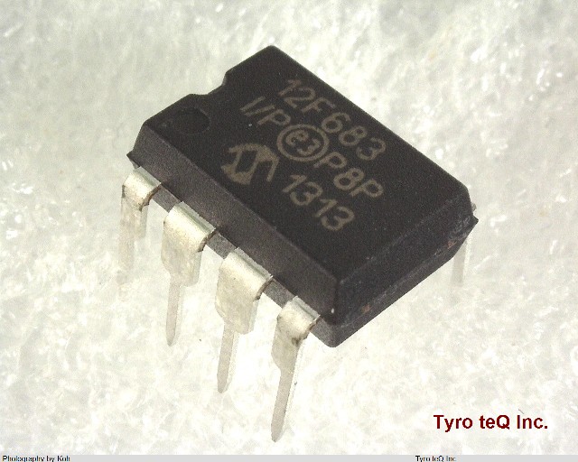 PIC12F683-I/P