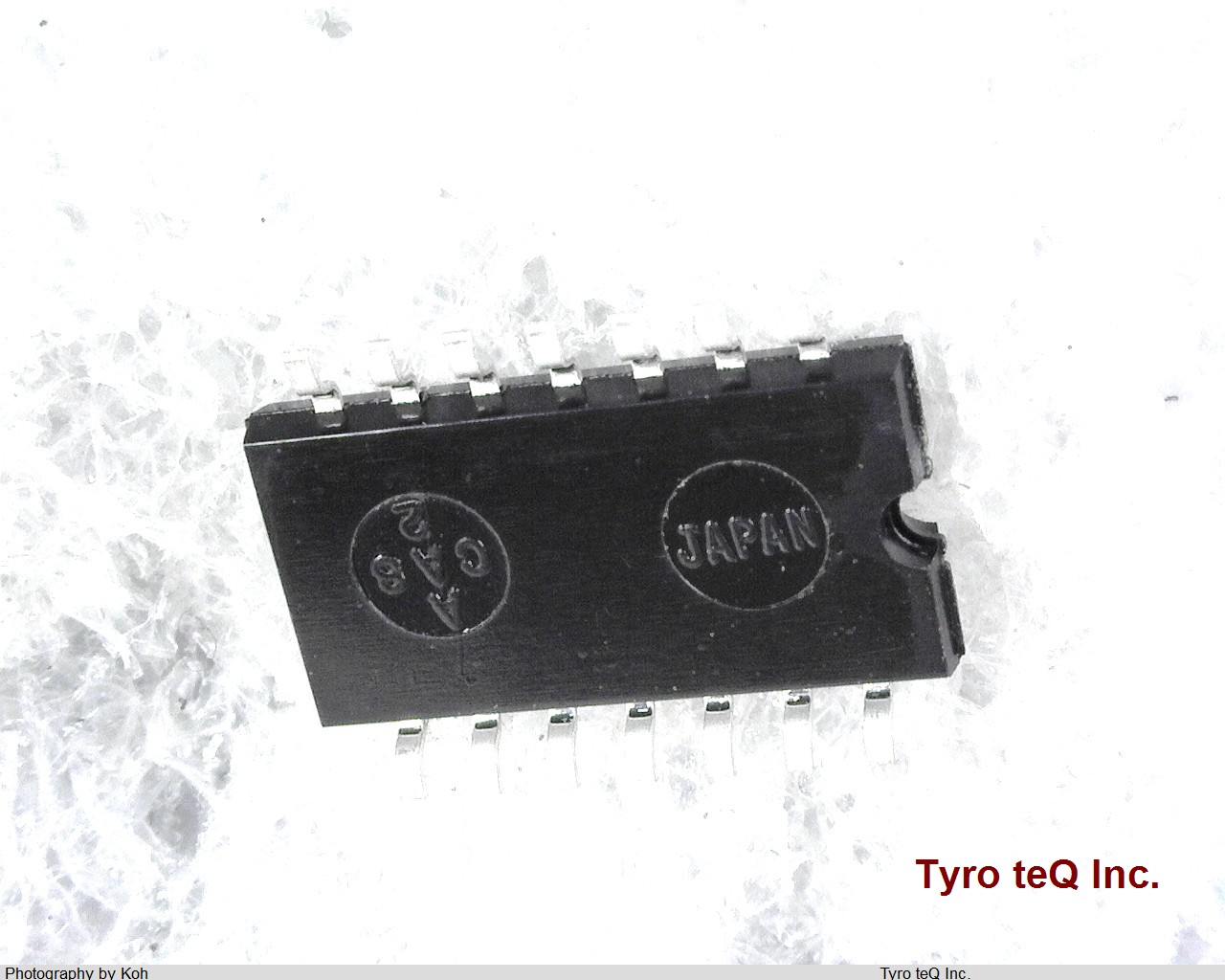 TC74HC05AF