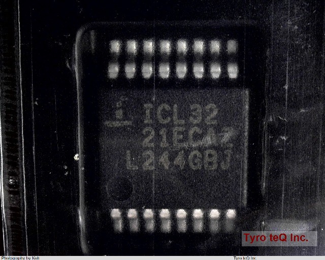 ICL3221ECAZ-T