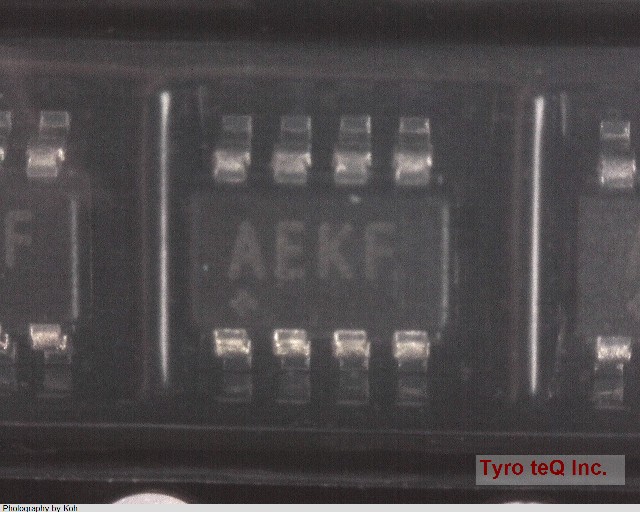 MAX3051EKA+T