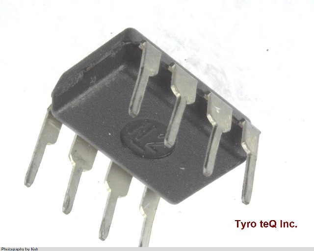 UPC277C