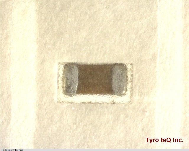 GRM188R71E104KA01D