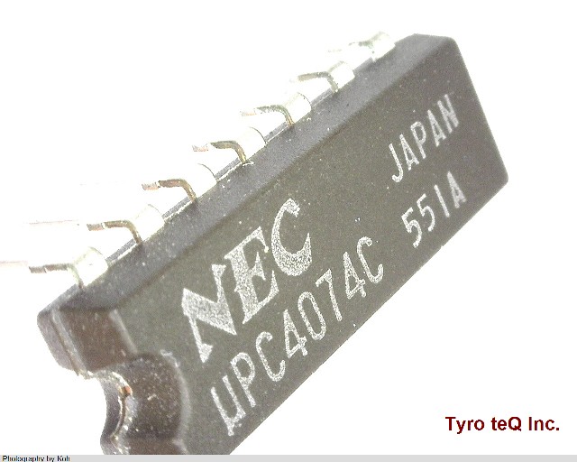 UPC4074C