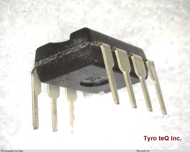 UPC4558C