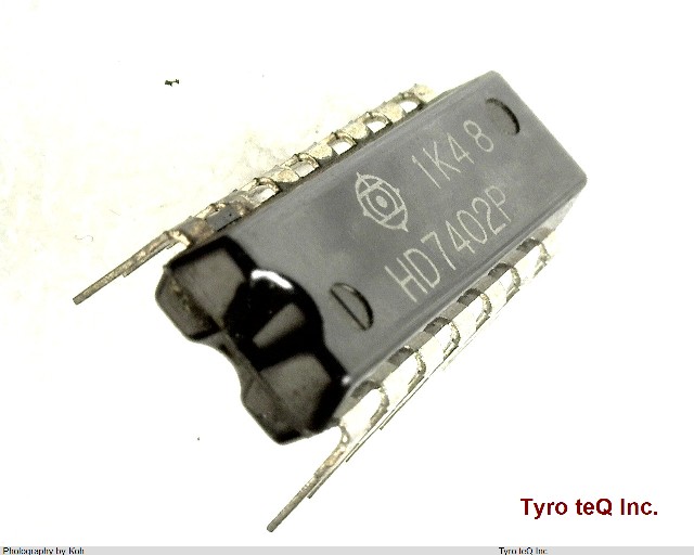HD7402P