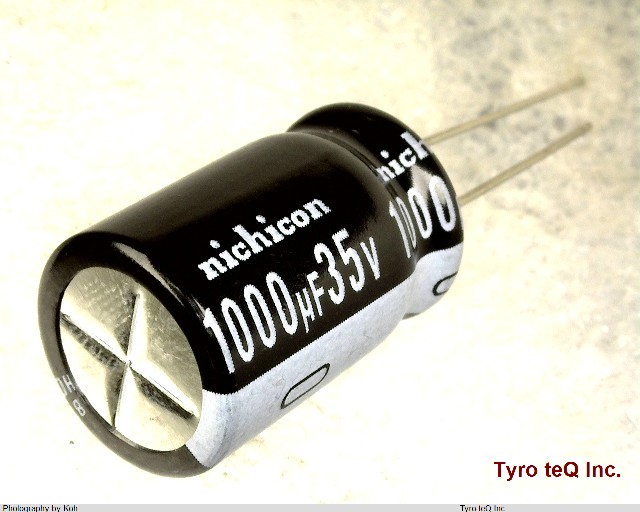 UVK1V102MHD