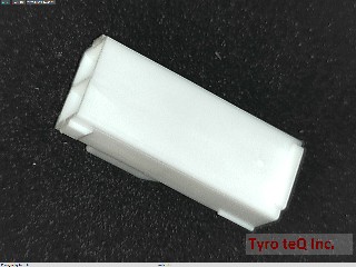 YLR02VF