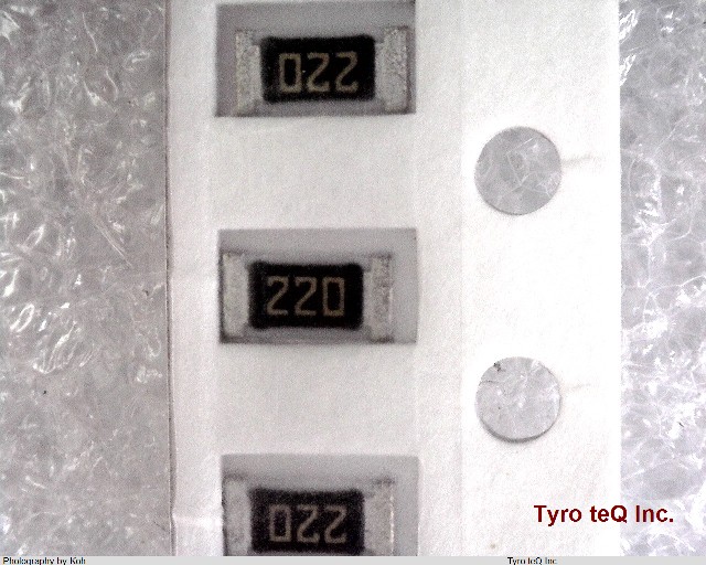 MCR18EZHJ220