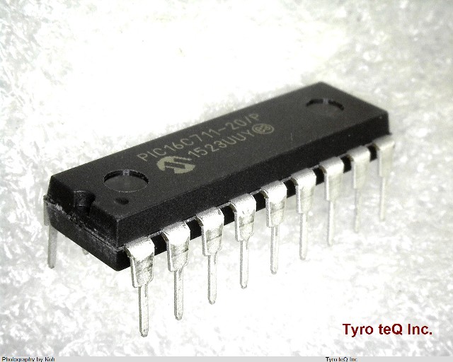 PIC16C711-20/P
