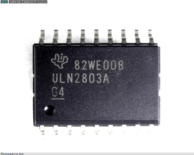 ULN2803ADW