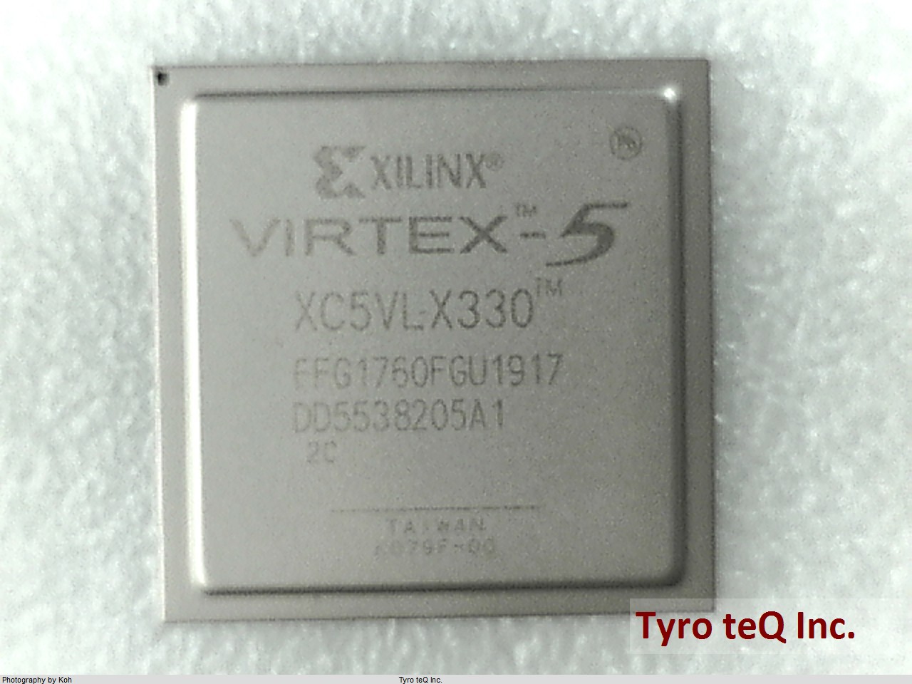 XC5VLX330-2FFG1760C