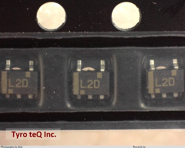 HD74LV1G08ACME-E