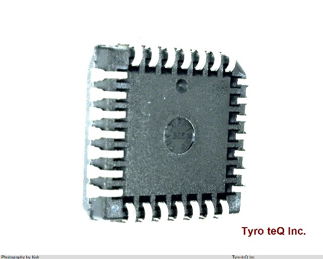 MC10E016FN