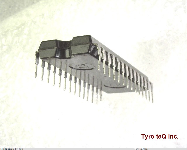HM6264LP-15