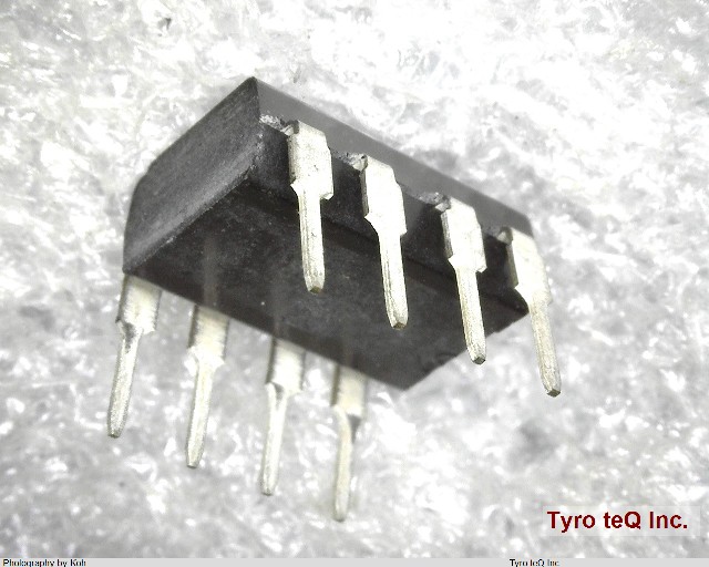 PC825