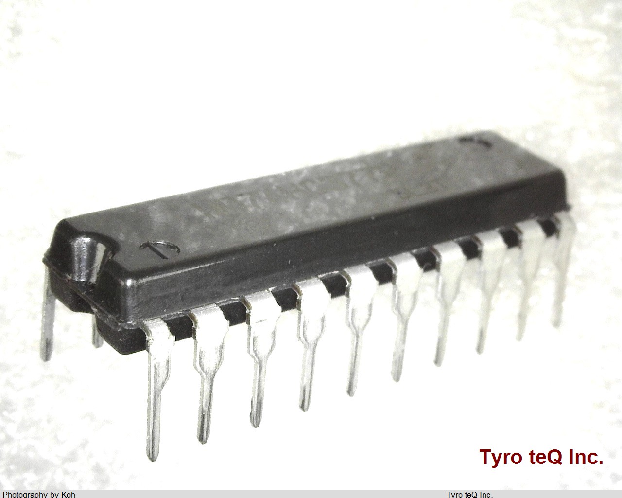 HD74HC377P