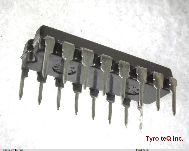 HD74AC138P
