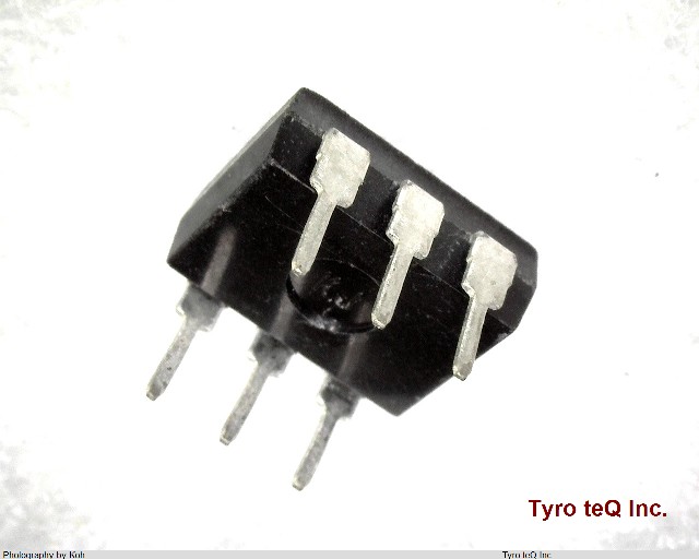 AQV203