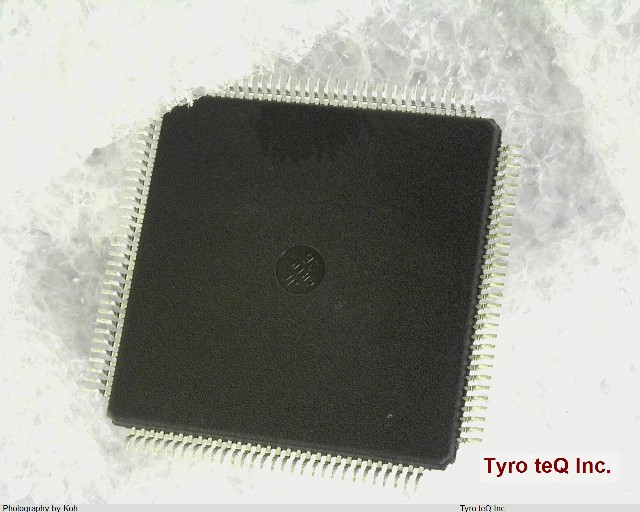 HD64F2215TE16V