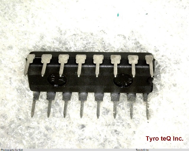 HD74HC75P