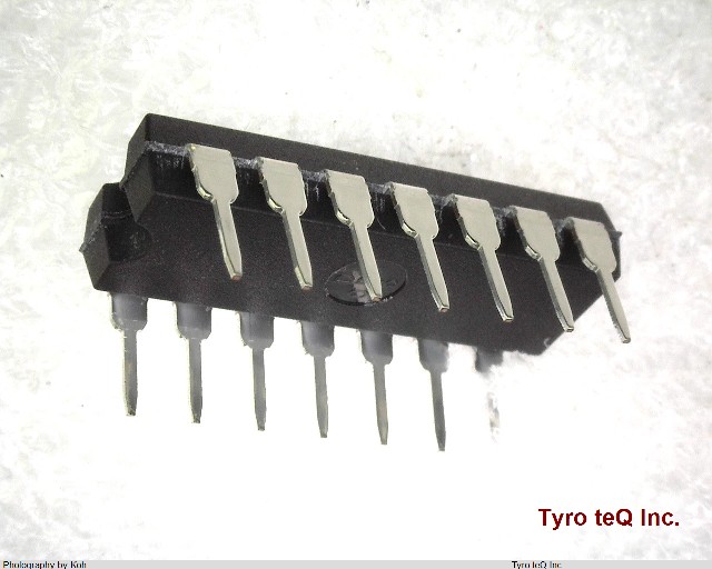 TC74AC04P
