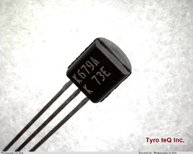 2SK679A