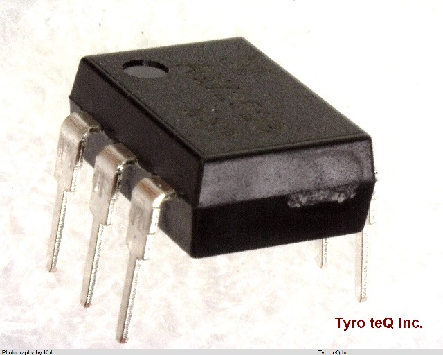 AQV252G