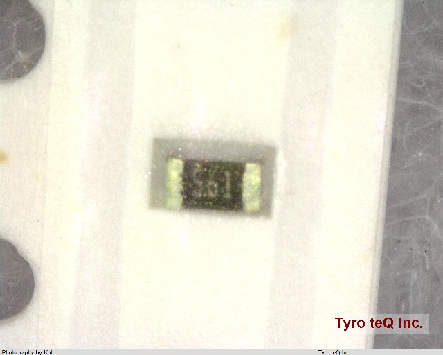 MCR03EZPJ561