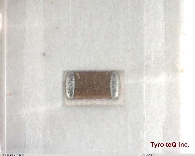 GRM188R71E105KA12D