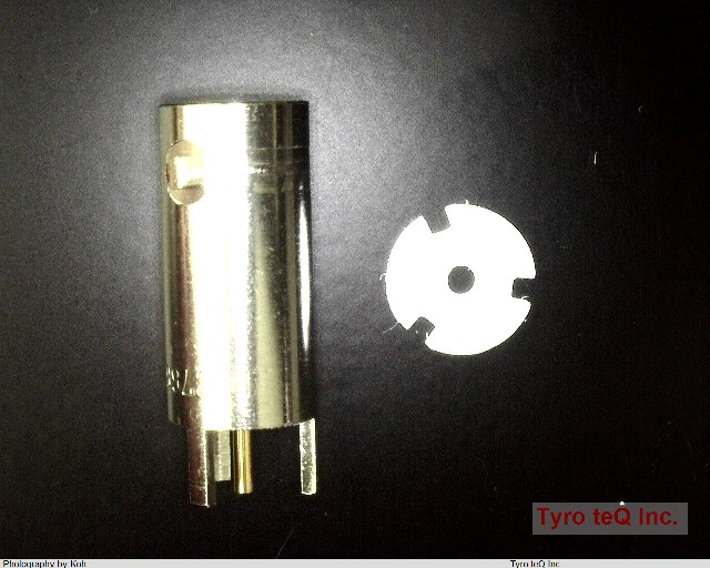 BNC766-R