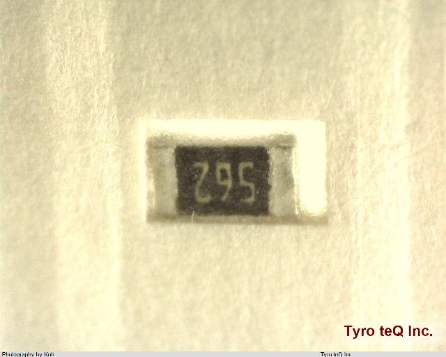MCR03EZPJ562