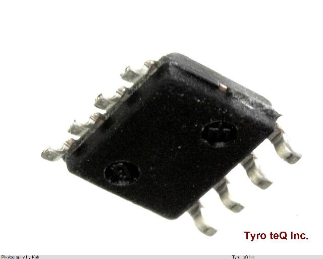 MC100EPT25D