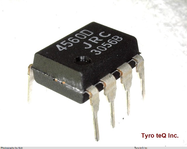 NJM4560D