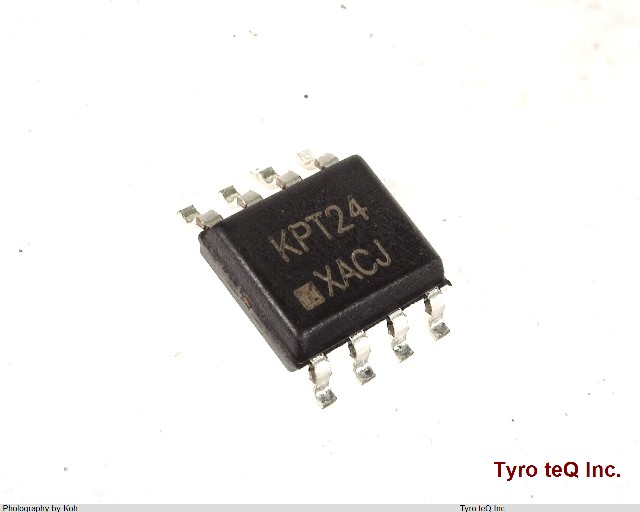 MC100EPT24D