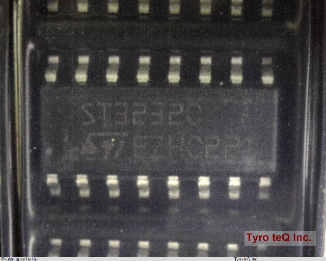 ST3232CDR