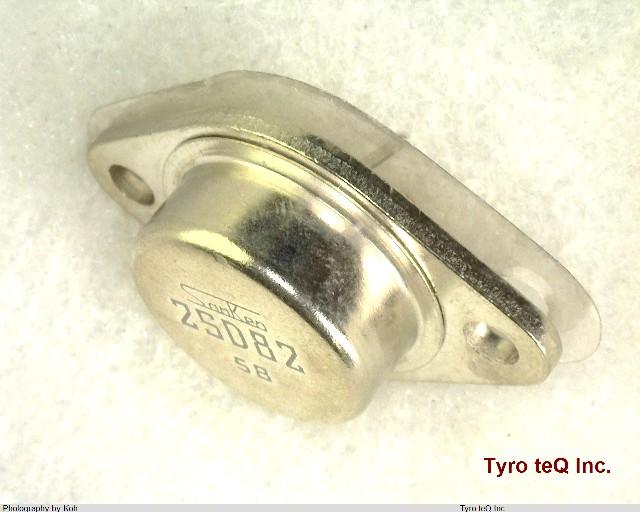 2SD82