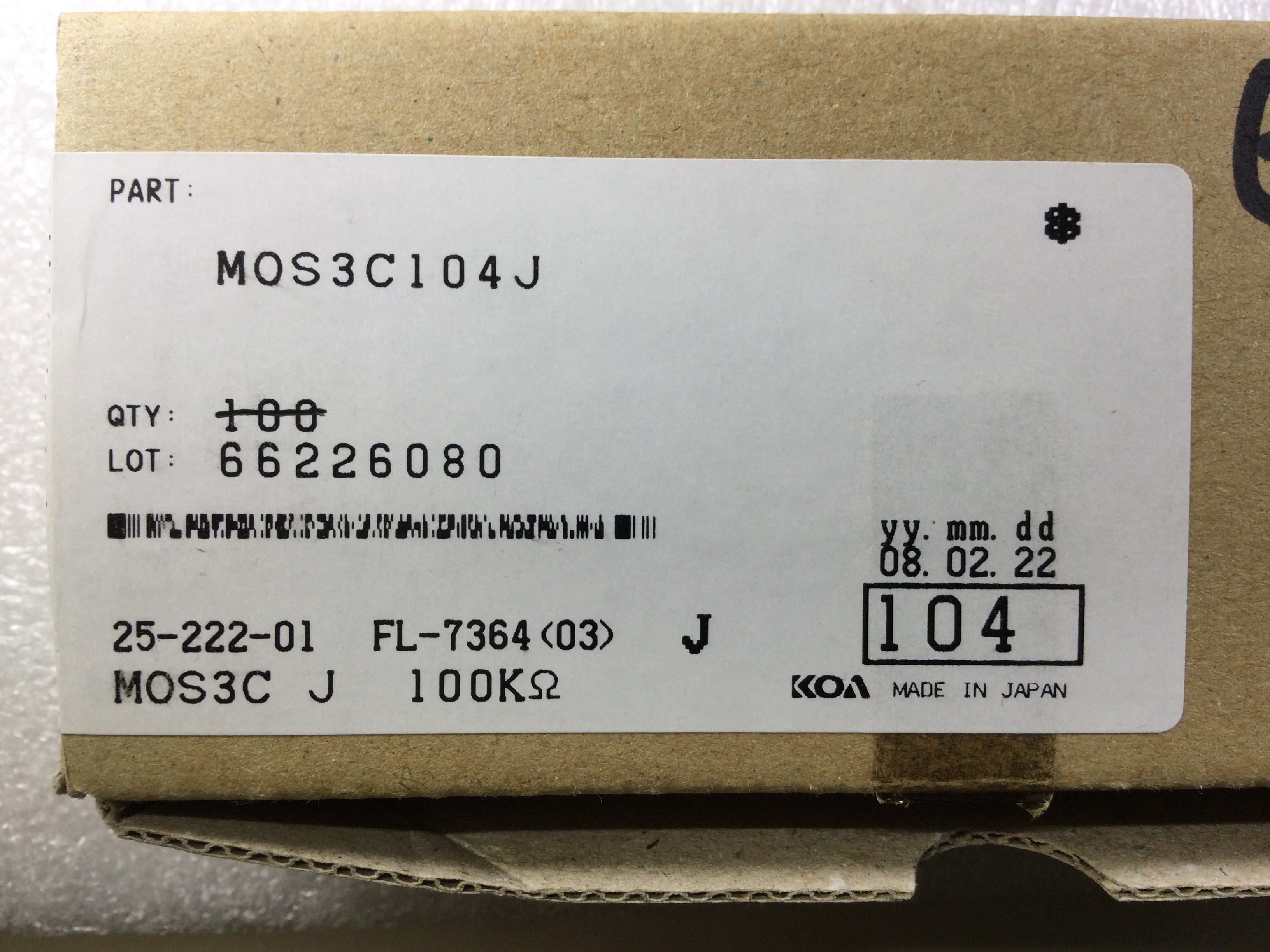 MOS3C104J