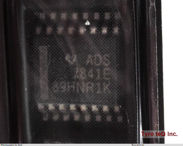 ADS7841ES