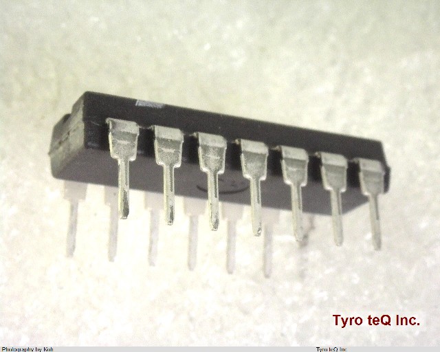 LM565CN
