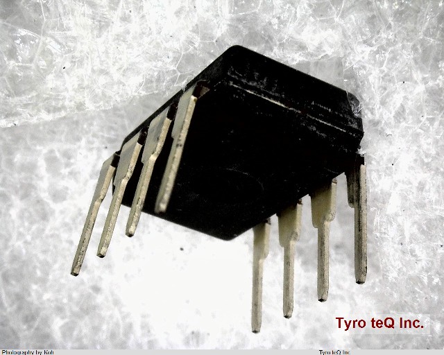 LM566CN
