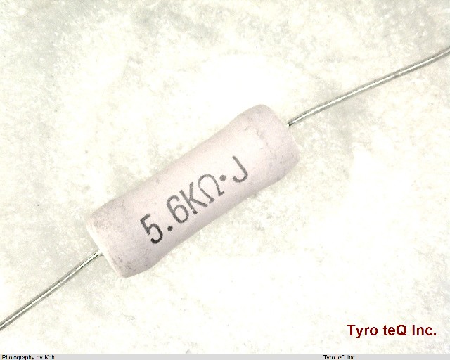 MOS5C562J