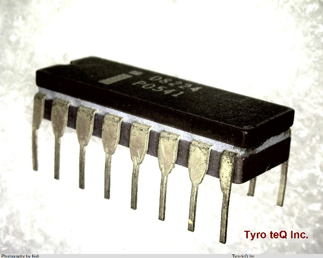 D8224