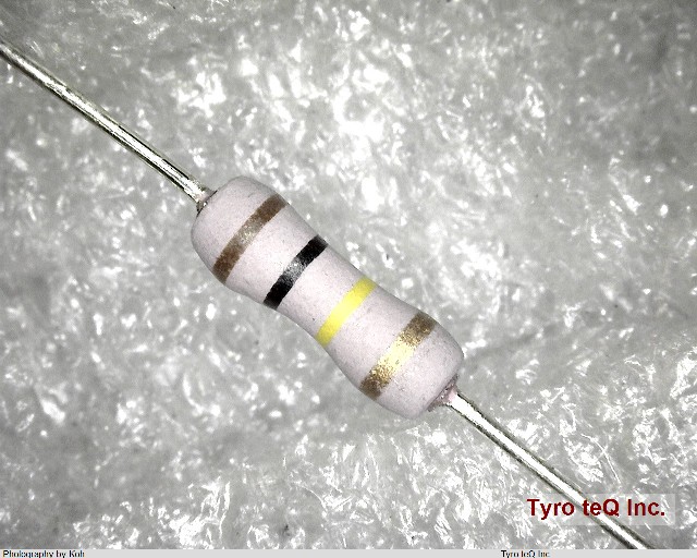 MOS1C104J