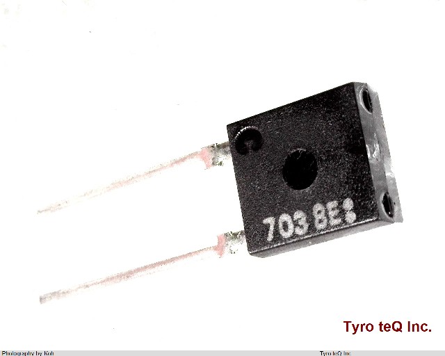 TPS703