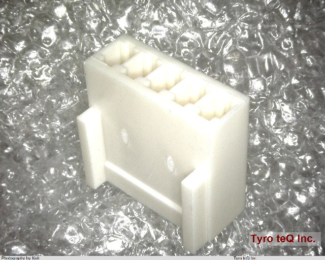 22011052